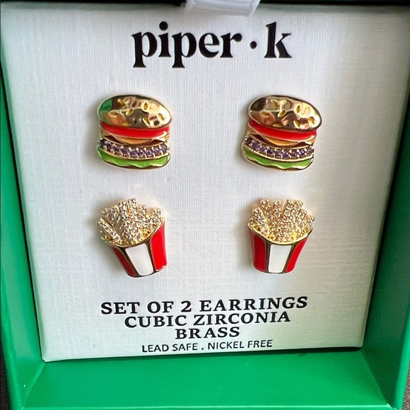 Piper K | Fun Food Earrings Set 🍔🍟 - Picture 5 of 5